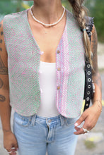 Lade das Bild in den Galerie-Viewer, Kantha Bae Weste
