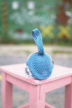 Načíst obrázek do prohlížeče Galerie, Peněženka kantha Poisa mini
