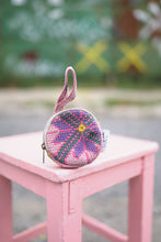 Načíst obrázek do prohlížeče Galerie, Peněženka kantha Poisa mini
