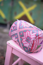 Načíst obrázek do prohlížeče Galerie, Taška Krishna kantha
