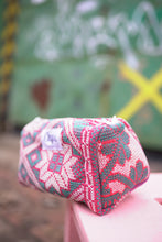 Načíst obrázek do prohlížeče Galerie, Taška Krishna kantha
