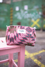 Načíst obrázek do prohlížeče Galerie, Taška Krishna kantha
