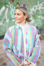 Načíst obrázek do prohlížeče Galerie, Bunda Kantha Short
