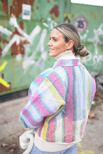 Načíst obrázek do prohlížeče Galerie, Bunda Kantha Short
