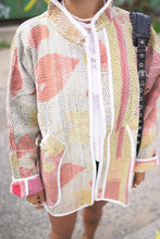 Lade das Bild in den Galerie-Viewer, Lange Kantha-Jacke

