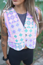 Load image into Gallery viewer, Kantha Nouba vest

