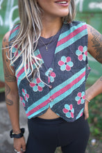Load image into Gallery viewer, Kantha Nouba vest
