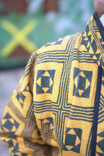 Načíst obrázek do prohlížeče Galerie, Bunda Kantha Short
