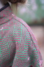 Načíst obrázek do prohlížeče Galerie, Bunda Kantha Short
