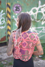 Load image into Gallery viewer, Kantha Nouba vest
