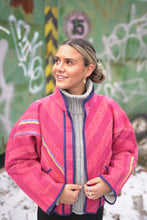 Načíst obrázek do prohlížeče Galerie, Bunda Kantha Short
