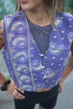 Load image into Gallery viewer, Kantha Nouba vest
