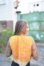 Load image into Gallery viewer, Kantha Nouba vest
