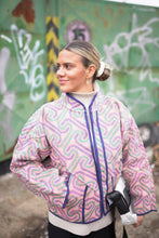 Načíst obrázek do prohlížeče Galerie, Bunda Kantha Short
