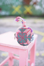 Načíst obrázek do prohlížeče Galerie, Peněženka kantha Poisa mini
