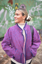 Načíst obrázek do prohlížeče Galerie, Bunda Kantha Short
