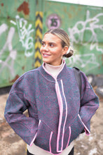 Načíst obrázek do prohlížeče Galerie, Bunda Kantha Short
