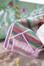 Načíst obrázek do prohlížeče Galerie, Bunda Kantha Short
