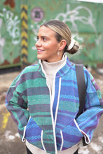 Načíst obrázek do prohlížeče Galerie, Bunda Kantha Short
