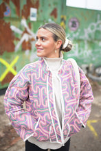 Načíst obrázek do prohlížeče Galerie, Bunda Kantha Short
