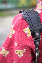 Lade das Bild in den Galerie-Viewer, Kurze Kantha-Jacke
