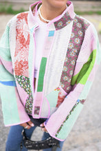 Lade das Bild in den Galerie-Viewer, Kurze Kantha-Jacke
