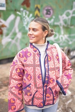 Načíst obrázek do prohlížeče Galerie, Bunda Kantha Short
