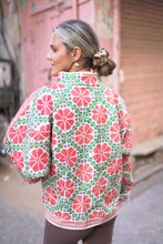 Načíst obrázek do prohlížeče Galerie, Bunda Kantha Short
