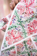Načíst obrázek do prohlížeče Galerie, Bunda Kantha Short
