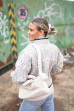 Načíst obrázek do prohlížeče Galerie, Bunda Kantha Short
