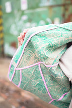 Načíst obrázek do prohlížeče Galerie, Bunda Kantha Short
