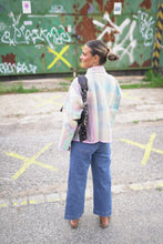 Lade das Bild in den Galerie-Viewer, Kurze Kantha-Jacke
