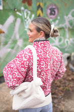 Načíst obrázek do prohlížeče Galerie, Bunda Kantha Short
