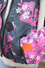 Načíst obrázek do prohlížeče Galerie, Bunda Kantha Short
