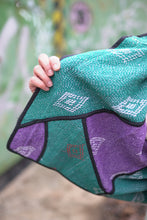 Načíst obrázek do prohlížeče Galerie, Bunda Kantha Short
