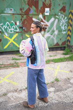 Lade das Bild in den Galerie-Viewer, Kurze Kantha-Jacke
