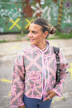 Lade das Bild in den Galerie-Viewer, Kurze Kantha-Jacke
