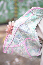 Načíst obrázek do prohlížeče Galerie, Bunda Kantha Short
