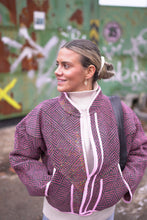 Načíst obrázek do prohlížeče Galerie, Bunda Kantha Short
