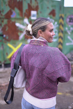 Načíst obrázek do prohlížeče Galerie, Bunda Kantha Short
