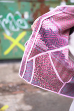 Načíst obrázek do prohlížeče Galerie, Bunda Kantha Short
