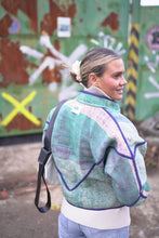 Načíst obrázek do prohlížeče Galerie, Bunda Kantha Short
