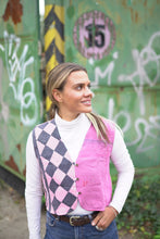 Lade das Bild in den Galerie-Viewer, Kantha Bae Weste
