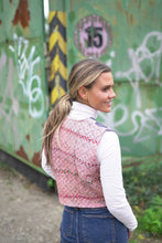 Lade das Bild in den Galerie-Viewer, Kantha Bae Weste

