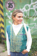 Load image into Gallery viewer, Kantha Nouba vest
