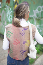 Load image into Gallery viewer, Kantha Nouba vest
