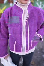 Lade das Bild in den Galerie-Viewer, Kurze Kantha-Jacke
