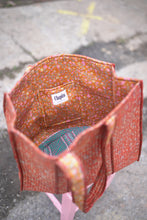 Lade das Bild in den Galerie-Viewer, Gopal-Tasche
