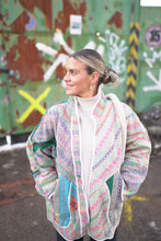 Načíst obrázek do prohlížeče Galerie, Bunda Kantha Long
