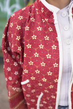 Lade das Bild in den Galerie-Viewer, Kurze Kantha-Jacke

